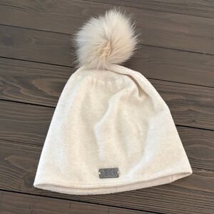 B Vertigo Linda Women’s Winter Hat